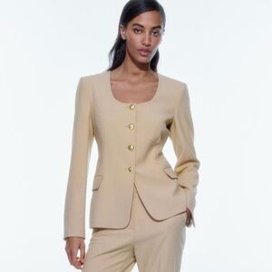 Zara Scoop Neck Tailored Beige Blazer